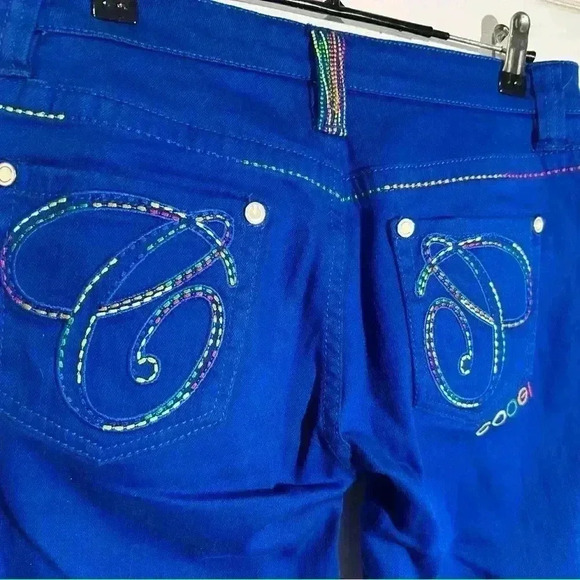 COOGI Jeans Women's Bright Blue Straight Leg Jeans size 9/10. EUC. Embroidered - Picture 7 of 16